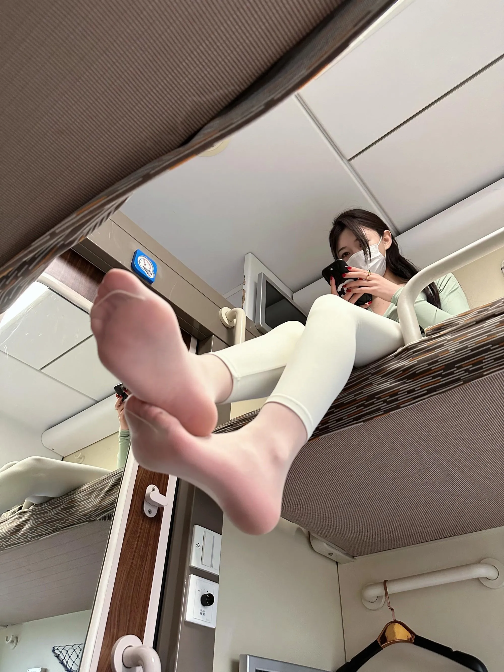 NO.003 脸红Dearie – 05 高铁之旅 [95P]插图9
